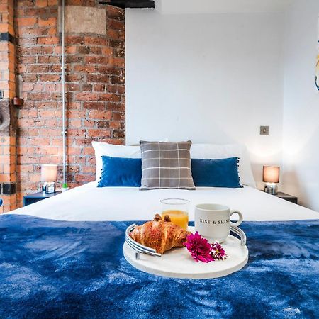 Cavern Quarters, Beautiful Two Bedroom City Centre Apartment By Garudy Serviced Apartments And Short Lets - Perfect For Longer Stays Liverpool Eksteriør bilde