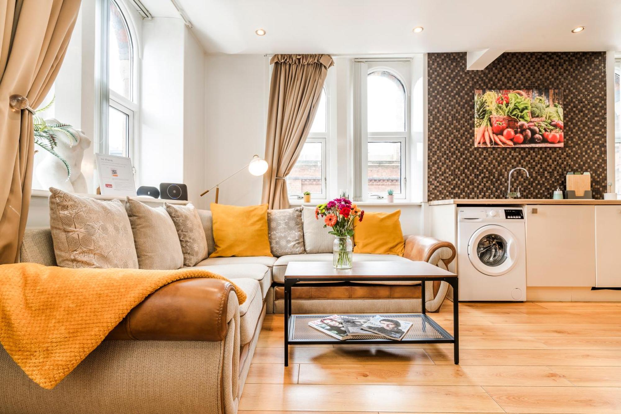 Cavern Quarters, Beautiful Two Bedroom City Centre Apartment By Garudy Serviced Apartments And Short Lets - Perfect For Longer Stays Liverpool Eksteriør bilde