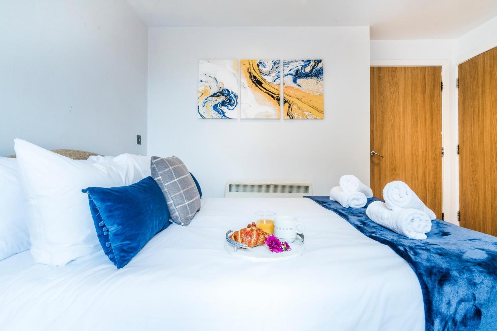 Cavern Quarters, Beautiful Two Bedroom City Centre Apartment By Garudy Serviced Apartments And Short Lets - Perfect For Longer Stays Liverpool Eksteriør bilde